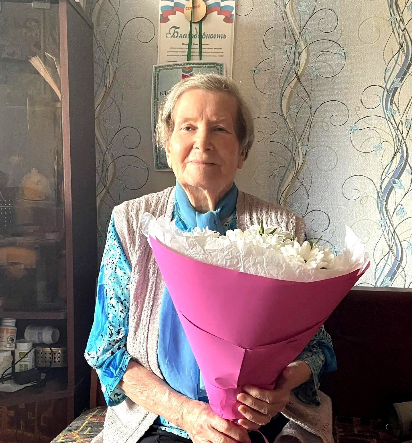 Жительница Тихвина Нина Петрова отпраздновала 85-летие