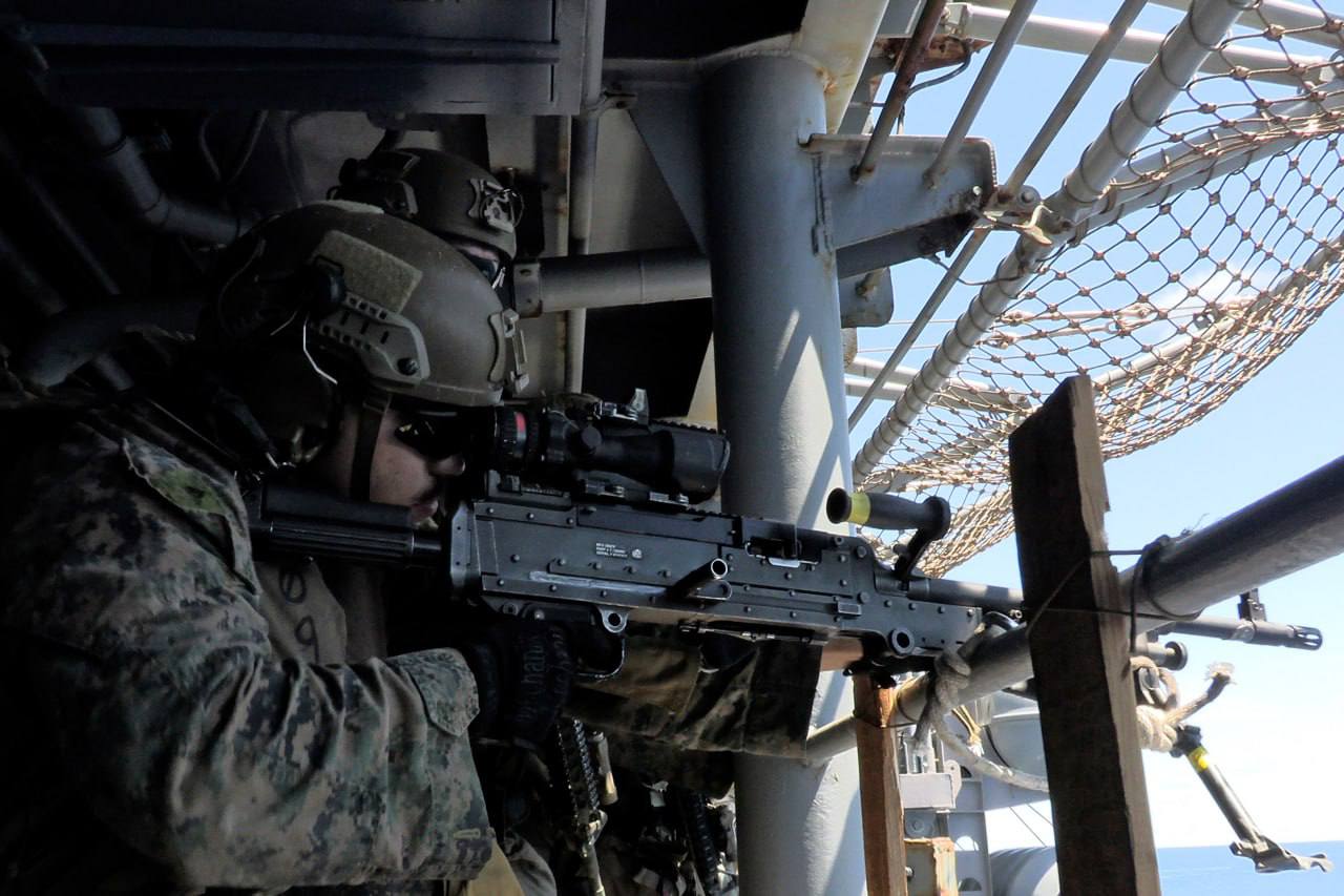 Два майора: США перебросили 3500 морпехов и моряков к берегам Ирана, — Центральное командование США Два майора: США перебросили 3500 морпехов и моряков к берегам Ирана, — Центральное командование США