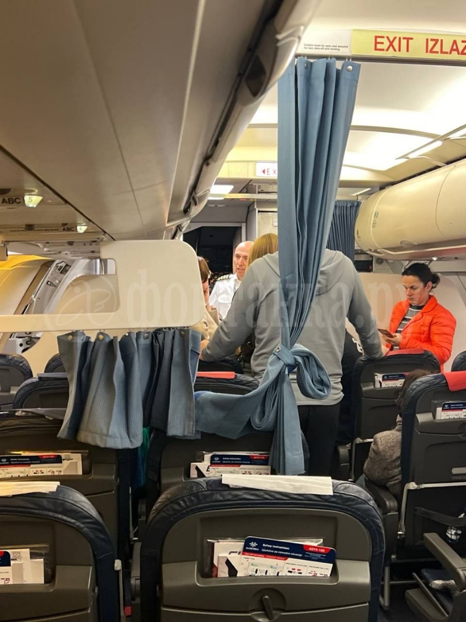 Рейс Белград-Петербург опять застрял – уже в Сербии Рейс Белград-Петербург опять застрял – уже в Сербии