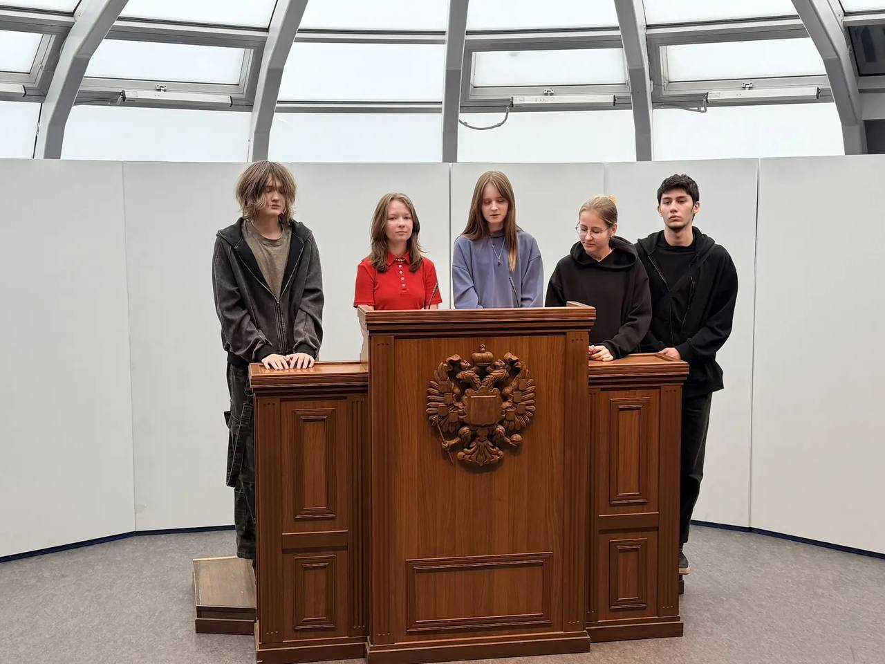 Школьники из Новогореловской школы погрузились в историю и политику! Школьники из Новогореловской школы погрузились в историю и политику!