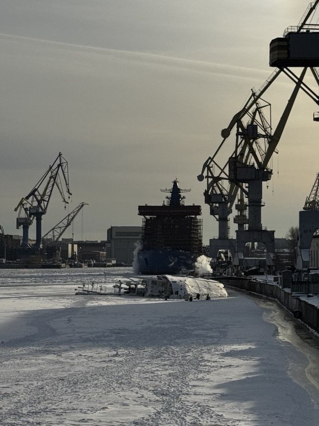 Как резать без ножа. посмотреть на отечественное кораблестроение