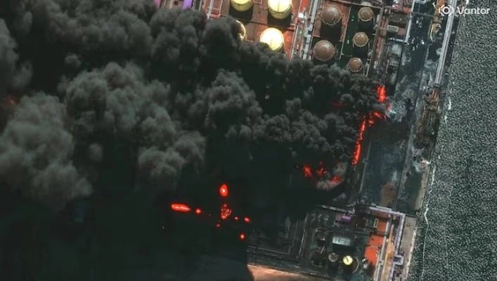 Атака на Усть-Лугу: Западные СМИ качает от «зрады» к «перемоге» и обратно