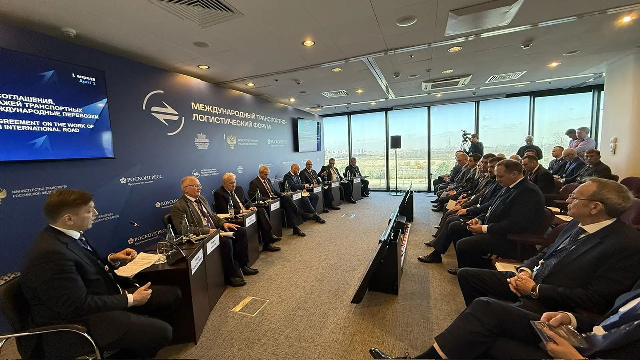 Вопросы реализации ЕСТР обсудили в рамках первого Международного транспортно-логистического форума в г. Санкт-Петербурге Вопросы реализации ЕСТР обсудили в рамках первого Международного транспортно-логистического форума в г. Санкт-Петербурге
