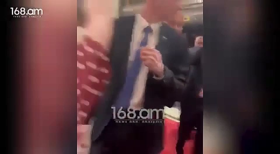 ������ ����������: �������� �*��� � ������� ����� ������� ������� � ������