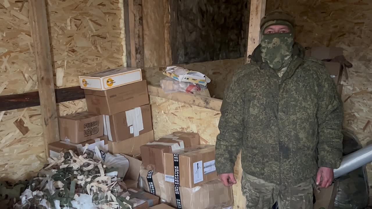 Два майора: Фронтовой снабженец. Боец воиск беспилотных систем с Запорожского направления выражает благодарность всем небезразличным людям, благодаря которым есть возможность помогать фронту, и обещает навести суету на его...