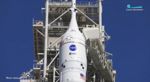 Первая за полвека пилотируемая миссия отправилась к Луне