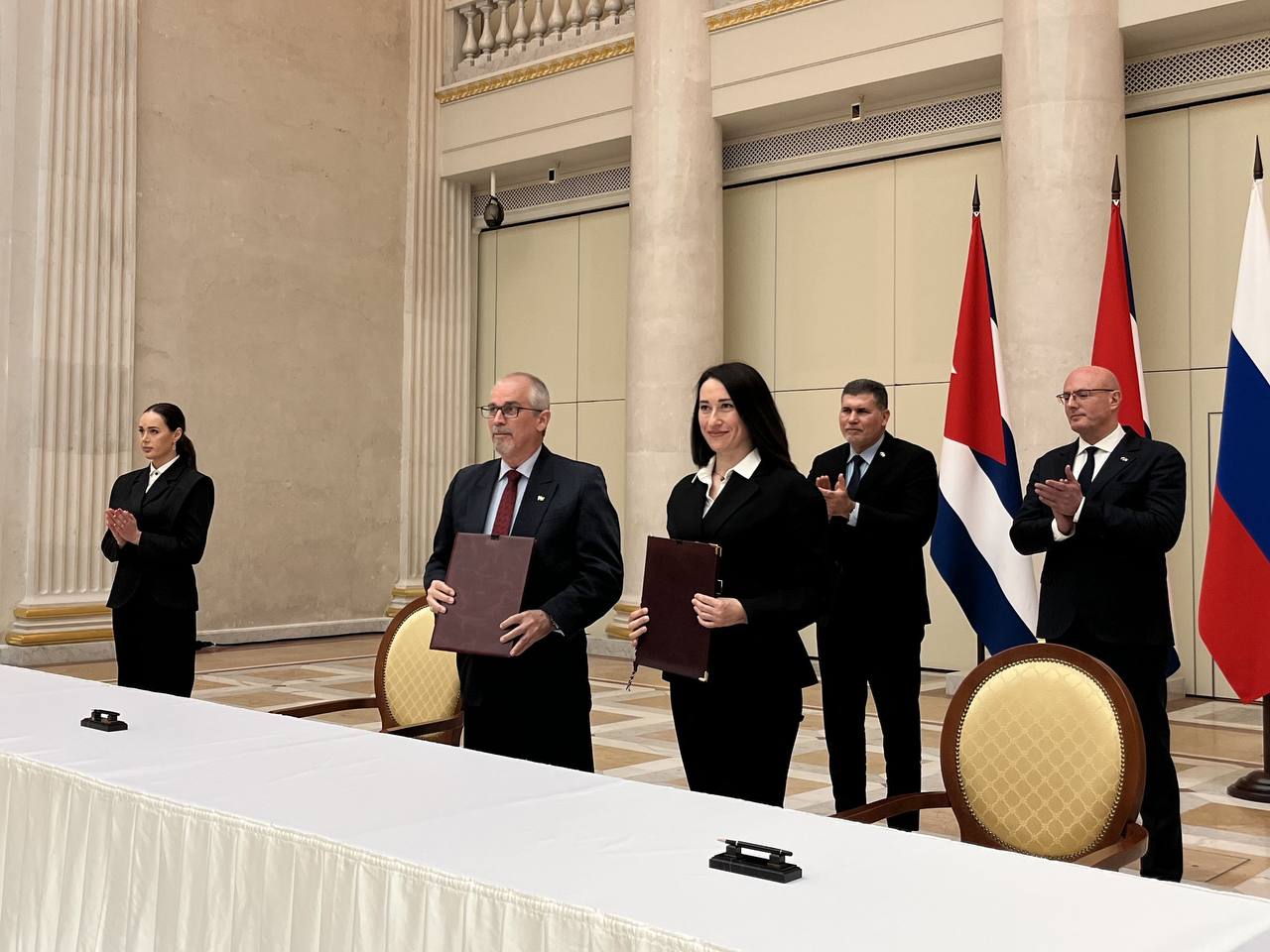 Заместитель руководителя ФТС России Татьяна Меркушова приняла участие в 23-м заседании Межправительственной Российско-Кубинской комиссии по торгово-экономическому и научно-техническому сотрудничеству Мероприятие прошло в...