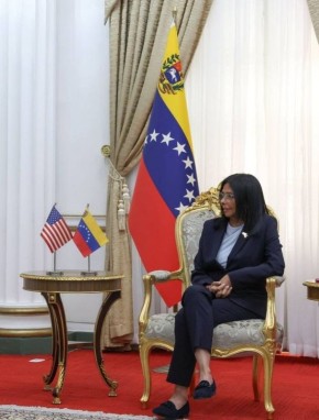 Олег Царёв: Минфин США снял персональные санкции с временного президента Венесуэлы Делси Родригес