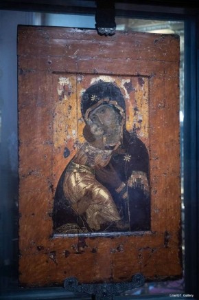 Третьяковская галерея передает Русской Церкви Владимирскую и Донскую иконы Богоматери