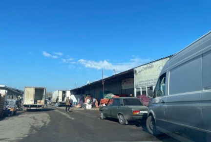 Два майора: Воронеж. Алексеевский азербайджанский рынок