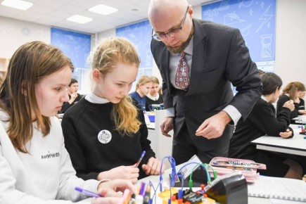 ��������� ������: ������� ����������� ������ XVI �������������� �������������� ���������������� ������