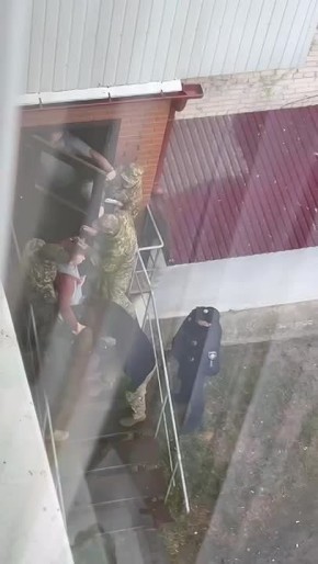 «Насмотрятся пропаганды и устраивают травлю»: Украинский омбудсмен пожаловалась на школяров, которые не любят сотрудников ТЦК