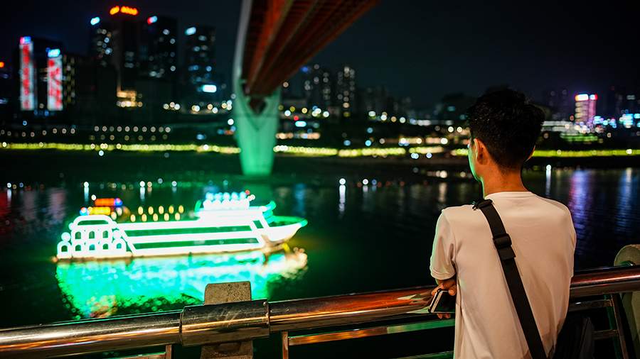 Китай готов продлить безвизовый режим с Россией на один год, сообщили «Известиям» в МИД РФ