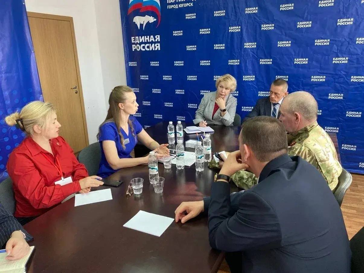 Анна Кузнецова: За неделю приемов по ЖКХ наши общественные приемные приняли более 11 тысяч человек Анна Кузнецова: За неделю приемов по ЖКХ наши общественные приемные приняли более 11 тысяч человек