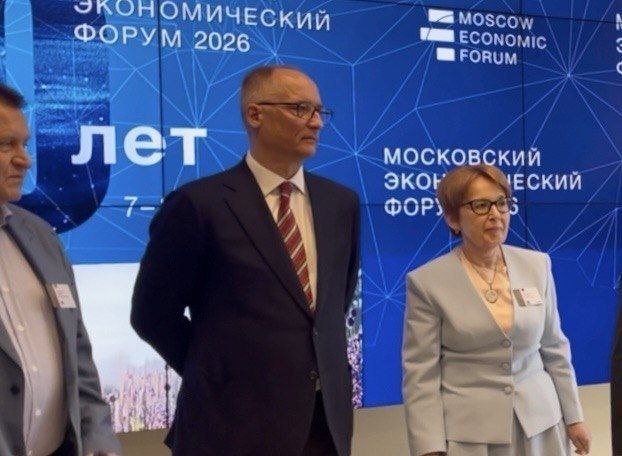 Юрий Баранчик: В Москве стартовал X юбилейный Московский экономический форум — площадка, традиционно предлагающая альтернативный взгляд на развитие страны в противовес либеральному курсу Юрий Баранчик: В Москве стартовал X юбилейный Московский экономический форум — площадка, традиционно предлагающая альтернативный взгляд на развитие страны в противовес либеральному курсу