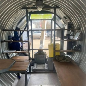 «Продам бункер, дорого»: В панике перед ядерным ударом элита «зарывается» в землю