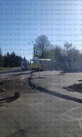 Противник заявляет, что утром дрон попал в автобус в Никополе