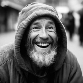 Олег Царёв: Здоровый нищий счастливее больного царя