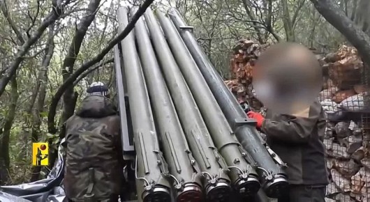 РСЗО «Хезболлы» обстреливают приграничное израильское поселение Кирьят-Шмона