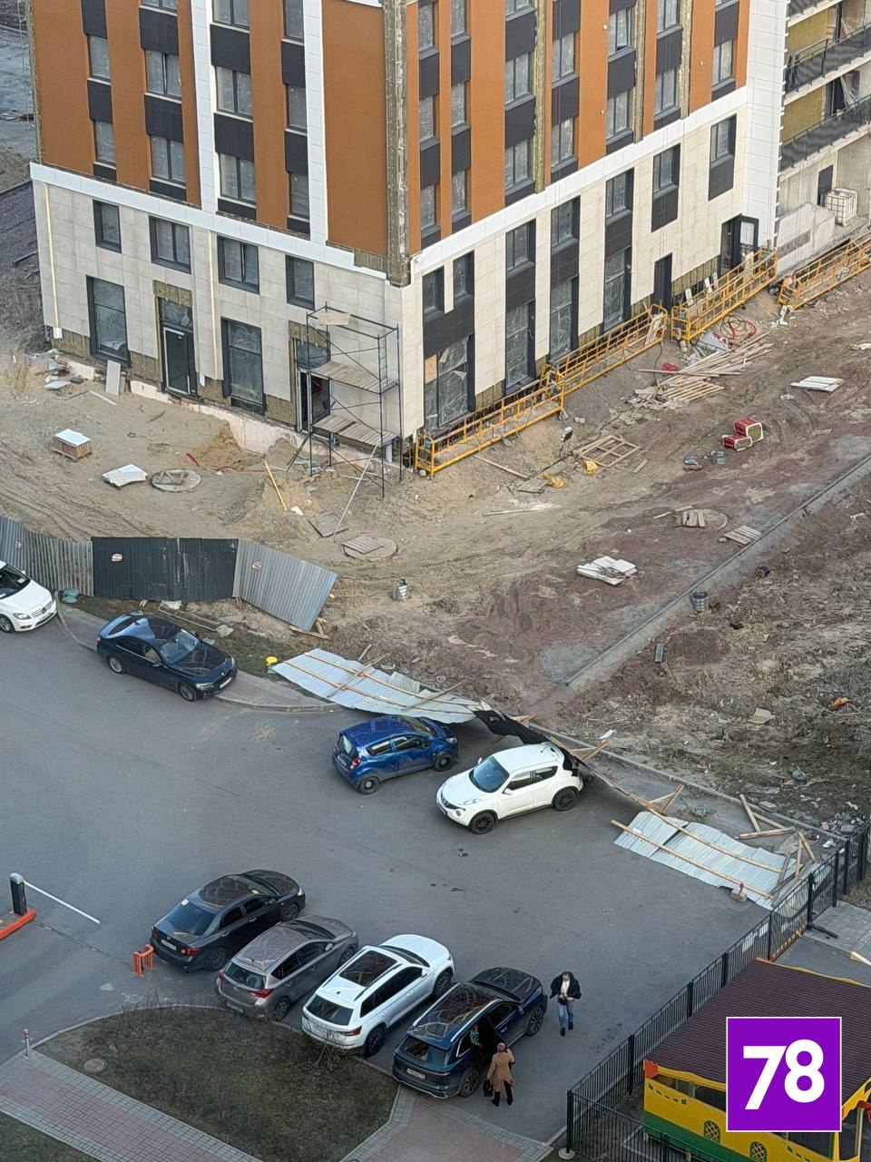 Шквалистый ветер принёс разрушения в Петербург Шквалистый ветер принёс разрушения в Петербург