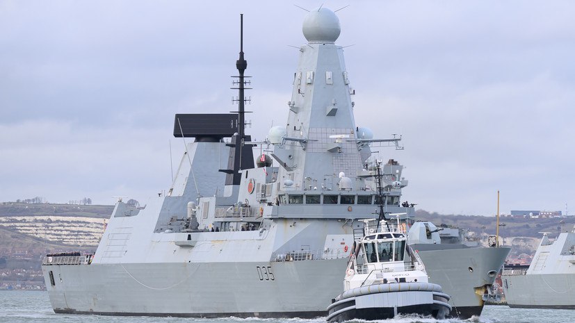 Британский эсминец Dragon отправился на ремонт после ракетного обстрела "Хезболлы"