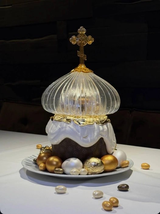 Кулич за 100 тысяч и пасхальный набор за 55 тысяч рублей — «Фонтанка» приценилась к праздничным изделиям в Петербурге и Москве Кулич за 100 тысяч и пасхальный набор за 55 тысяч рублей — «Фонтанка» приценилась к праздничным изделиям в Петербурге и Москве