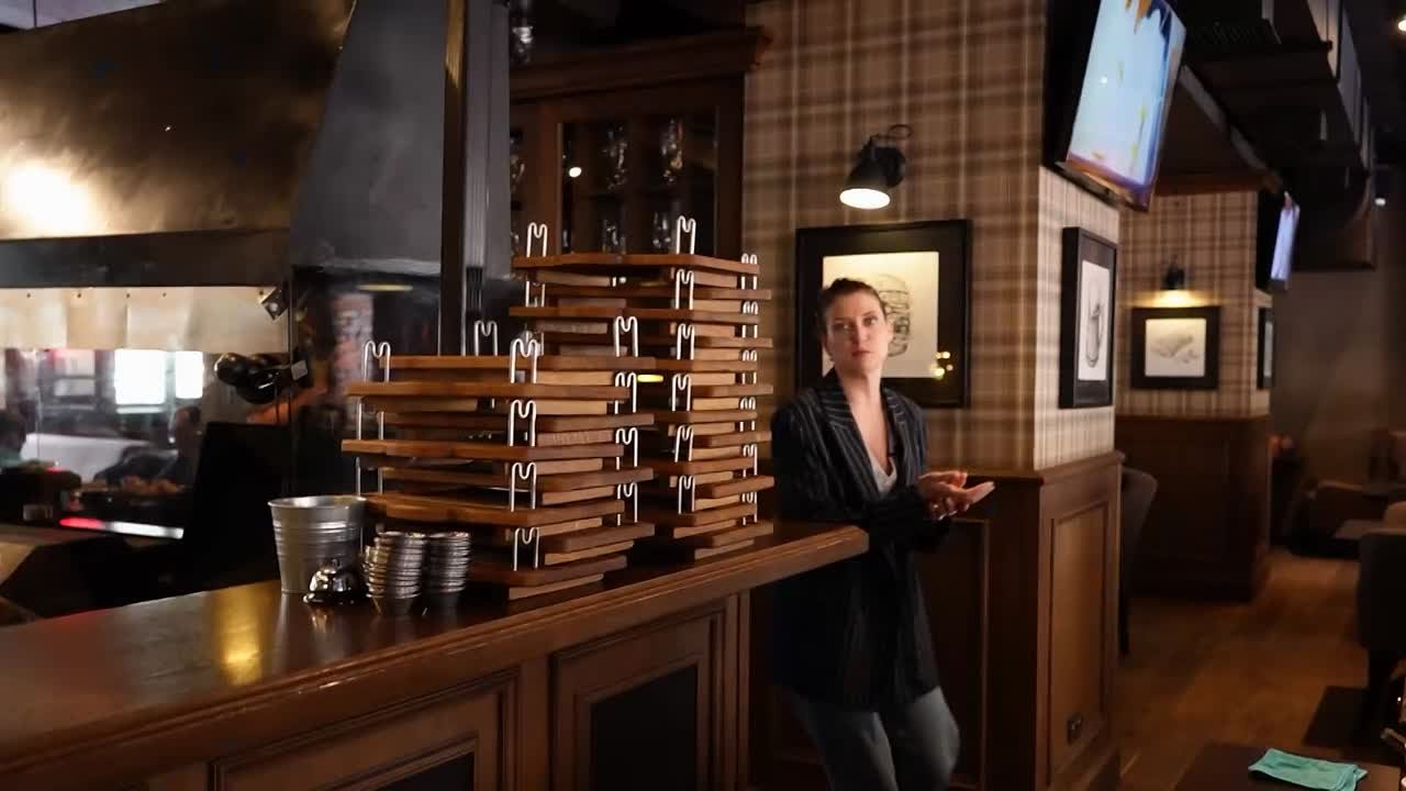 В новом выпуске программы «Гид 78. Рестораны Петербурга» мы отправились в ресторан «Барбекю»