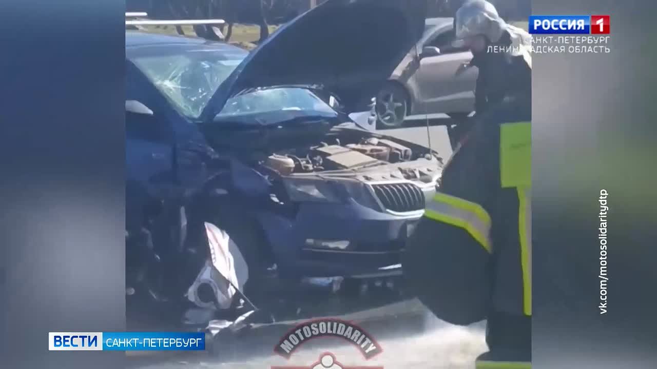 В Красногвардейском районе столкнулись иномарка и мотоцикл