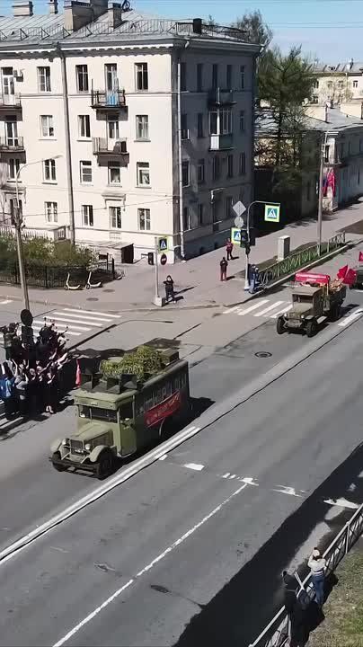��������� ������: ����������������� ����� � ���������� ����� ���������� ������-�������� �� ��������������� � �������� ������� ���� ���� ��������