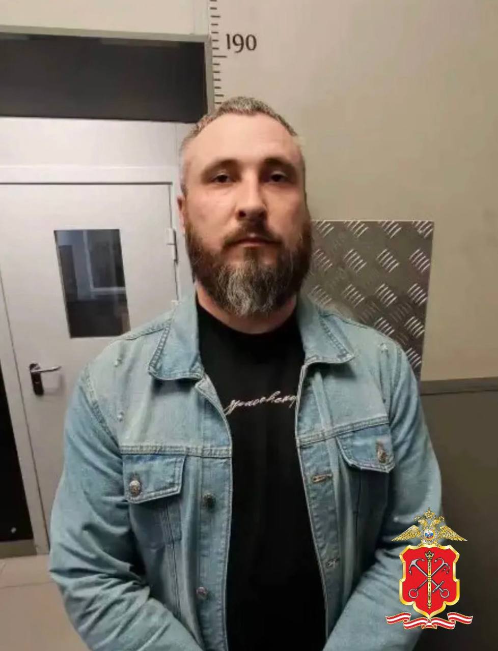 Полицией Фрунзенского района задержан водитель «БМВ», размахивающий травматическим пистолетом в ходе дорожного конфликта