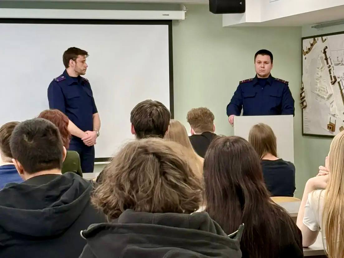 Сотрудники ГСУ СК России по городу Санкт-Петербургу провели лекцию для студентов