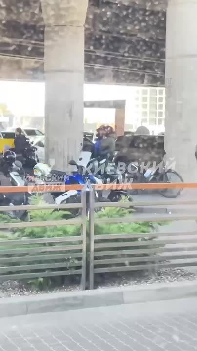 ���� ��������: ����. � ������� McDonald's �������� ������� � ����� ��-�� ������ ����, �������� ������ - 1-2 ����