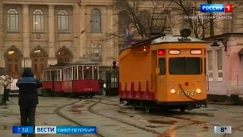Блокадный подвиг. 15 апреля 1942 года на улицы осажденного города снова вышли трамваи