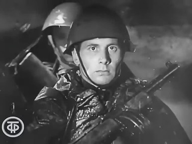 Два майора: Темная ночь, только пули свистят по степи