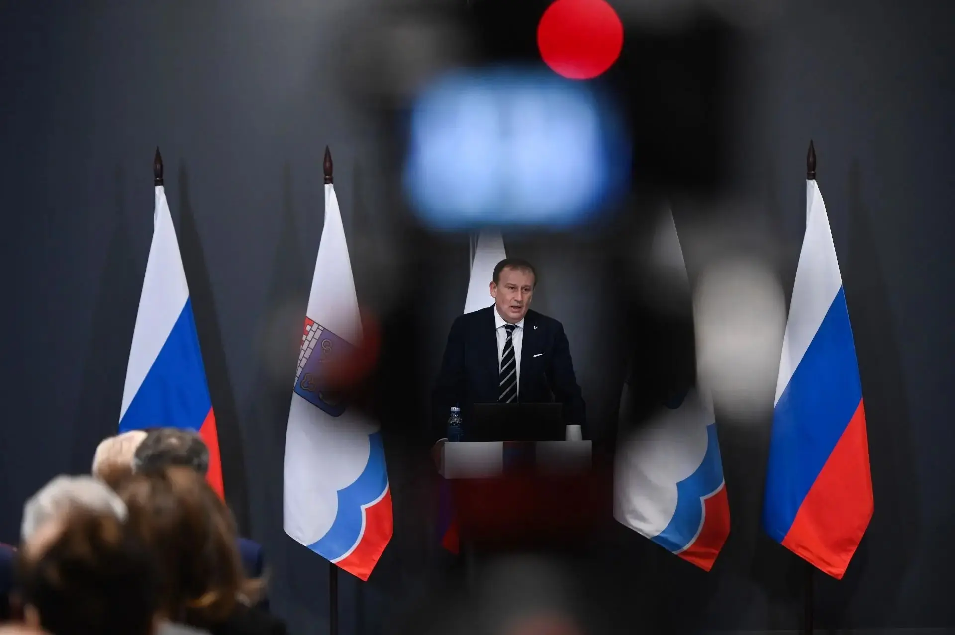 Губернатор Александр Дрозденко представил отчёт о работе Правительства Ленобласти за 2025 год