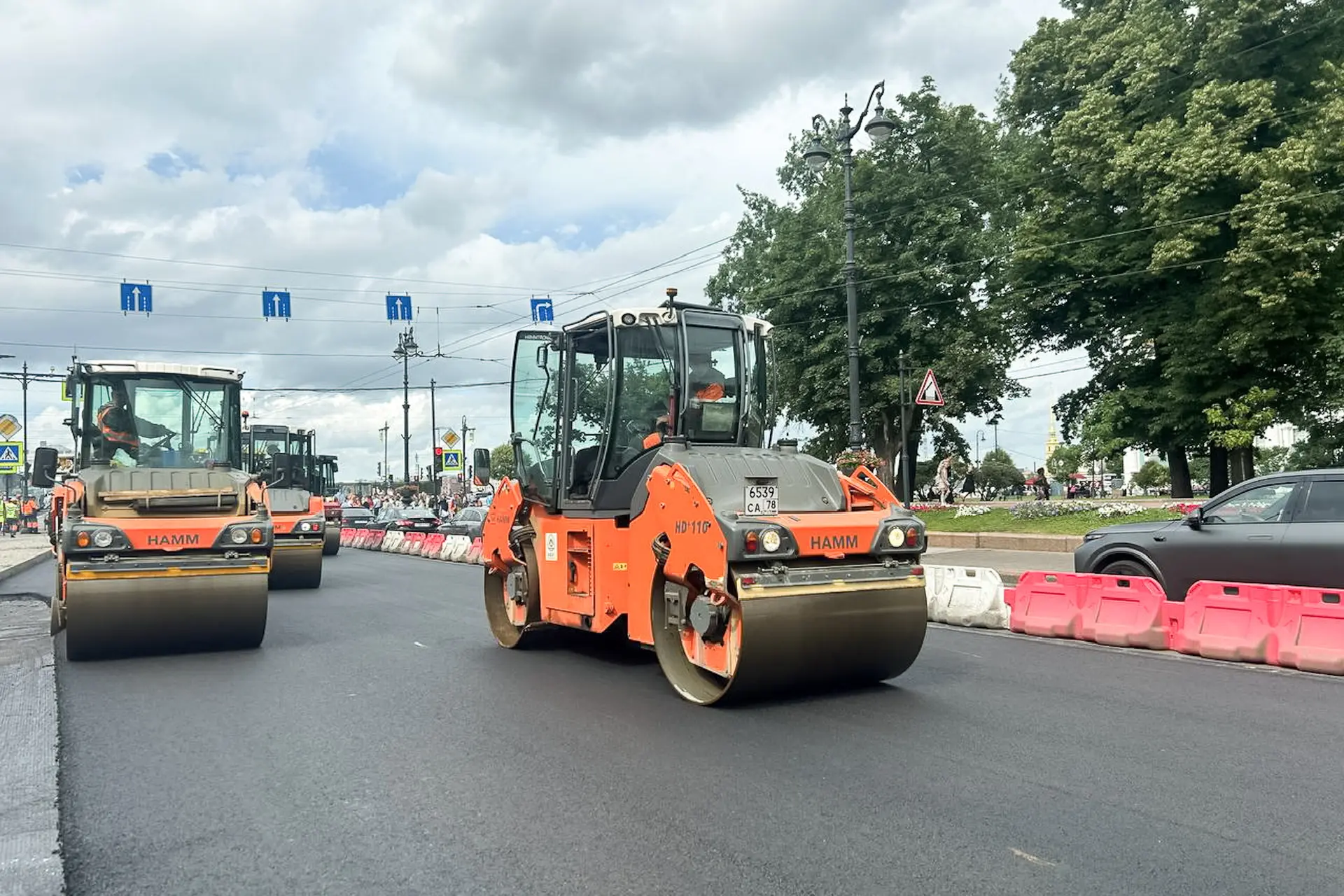 Александр Беглов: В 2026 году отремонтируем 2,8 млн кв. м дорог Александр Беглов: В 2026 году отремонтируем 2,8 млн кв. м дорог