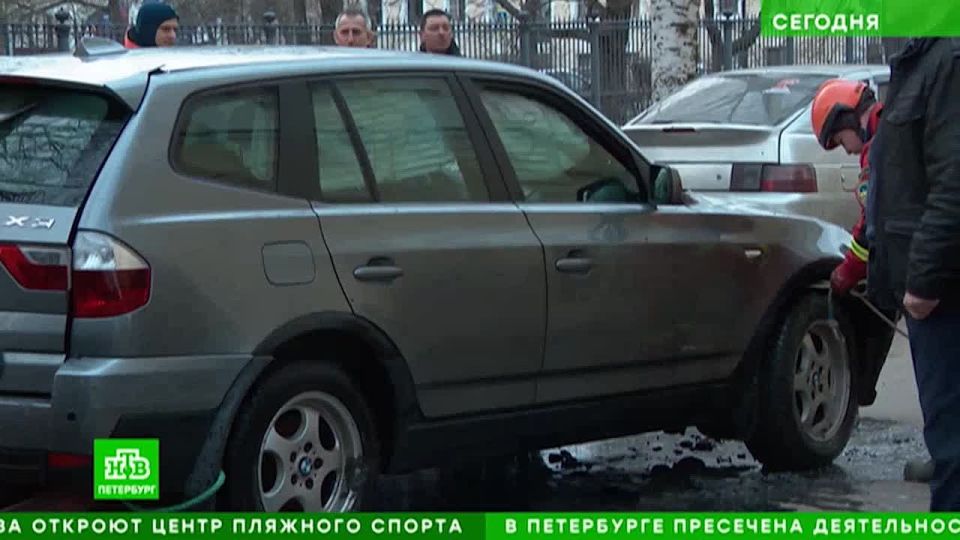 �� ����� ���������� � �������� ����� ���������� BMW �������� 85-������ �������-���������