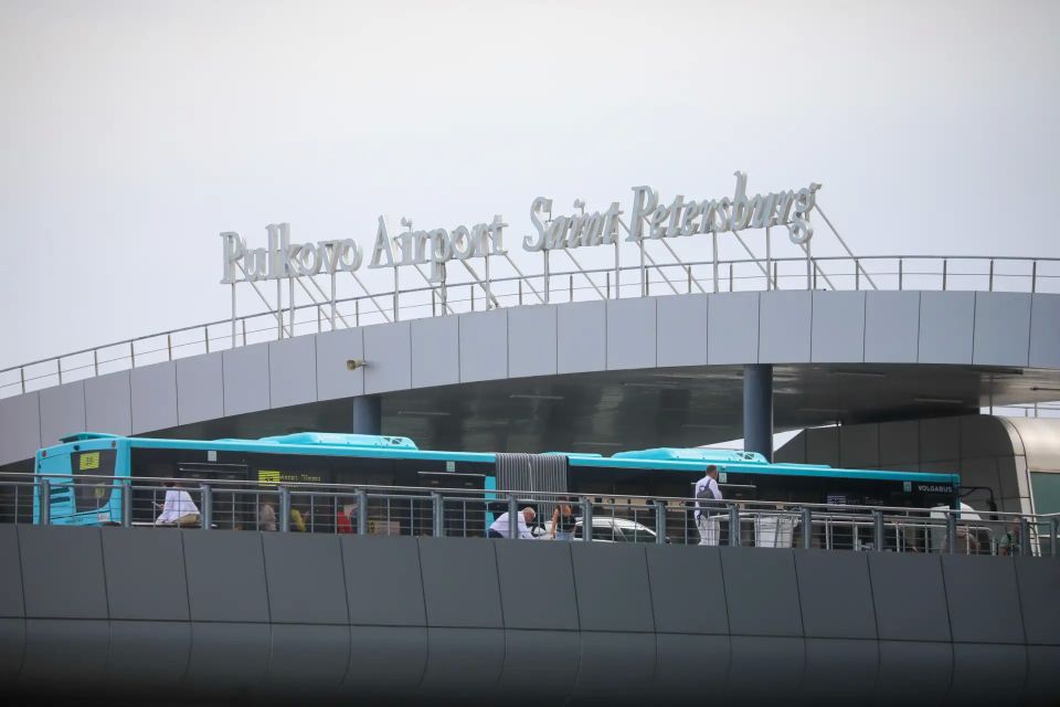������������ Emirates ������������ ����� �� ���������� � �����