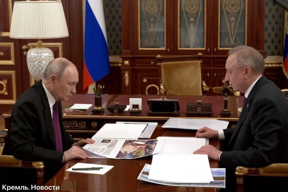 Беглов рассказал Путину, что безработицы почти нет, мосты строятся, студенты с Кубы учат русский