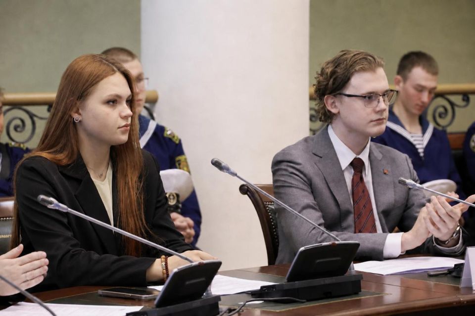 Санкт-Петербургская избирательная комиссия приняла участие в круглом столе, посвященном роли органов местного самоуправления в реализации и совершенствовании концепции молодежной электоральной политики Санкт-Петербургская избирательная комиссия приняла участие в круглом столе, посвященном роли органов местного самоуправления в реализации и совершенствовании концепции молодежной электоральной политики