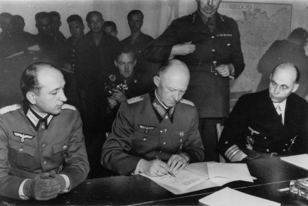 7 ��� 1945. ������� ������� ������ � ������