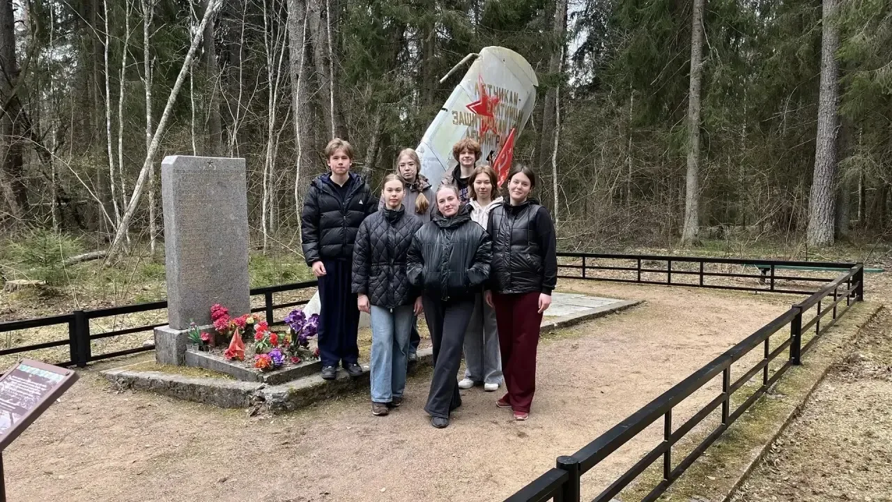 Связь поколений: как в Кингисеппском районе отметили День Победы Связь поколений: как в Кингисеппском районе отметили День Победы