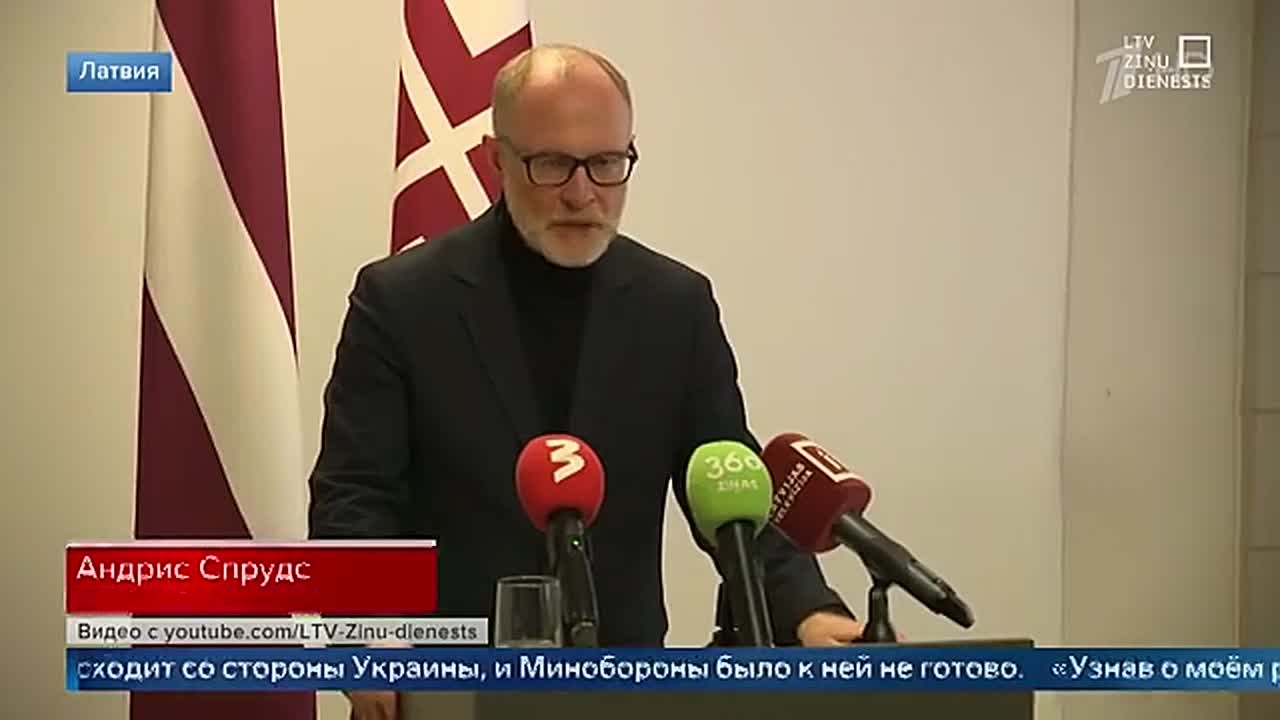 Латвии продолжается скандальная история с министром обороны