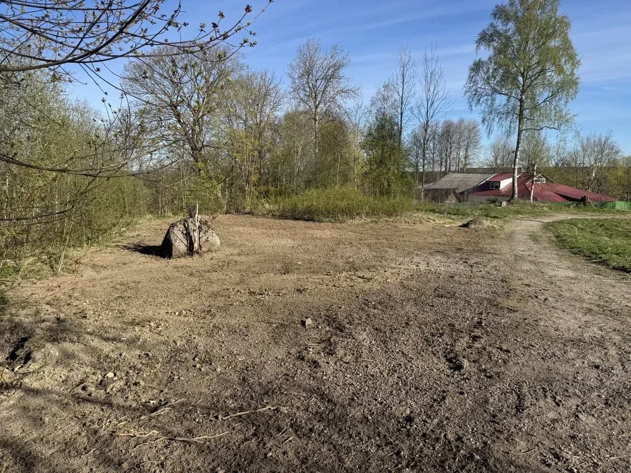 Минус очередной финский памятник с подвохом Минус очередной финский памятник с подвохом