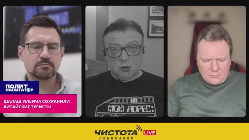 Шалаш Ильича сохранили китайские туристы