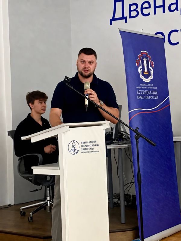 Член Санкт-Петербургской избирательной комиссии Юрий Кузьмин выступил в рамках Дней науки и инноваций в Великом Новгороде