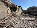 Последствия прилета ударного БПЛА в Ворошиловском районе Донецка сегодня ночью, в результате прямого попадания полностью разрушен частный жилой дом
