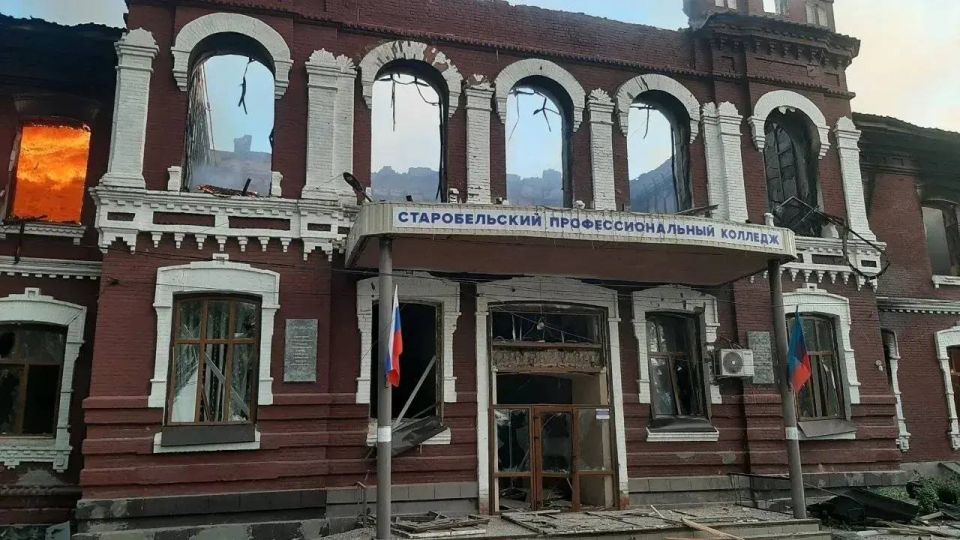 Два майора: Глава ЛНР:. Сегодня ночью произошла трагедия Два майора: Глава ЛНР:. Сегодня ночью произошла трагедия