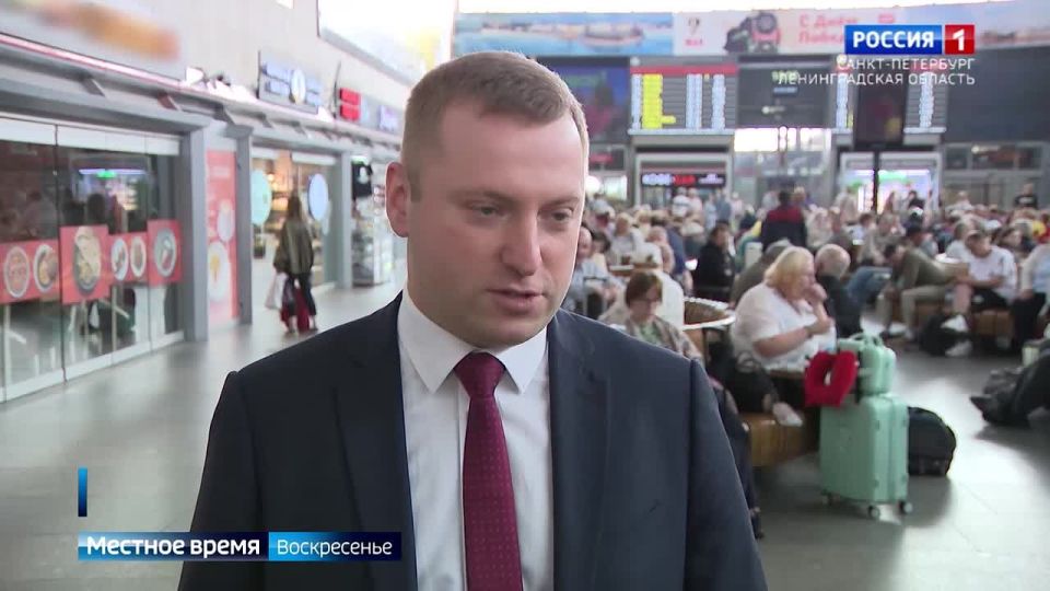 На Московском вокзале за чистотой следит робот