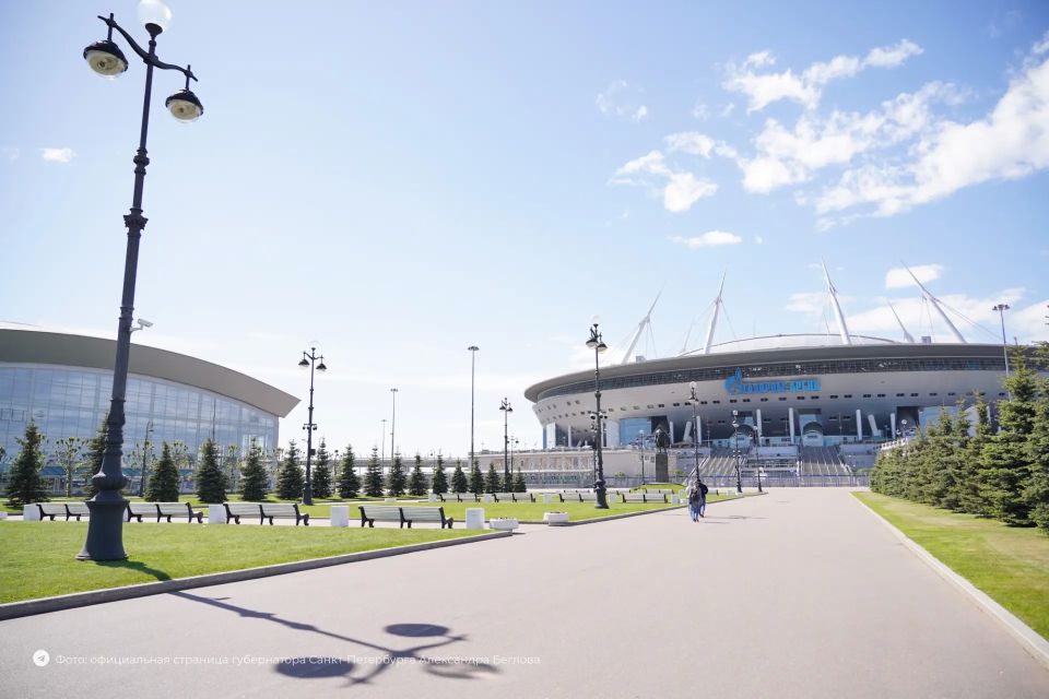 В 101-й день рождения футбольного клуба «Зенит» состоялась торжественная церемония открытия одноимённой площади в Петроградском районе В 101-й день рождения футбольного клуба «Зенит» состоялась торжественная церемония открытия одноимённой площади в Петроградском районе